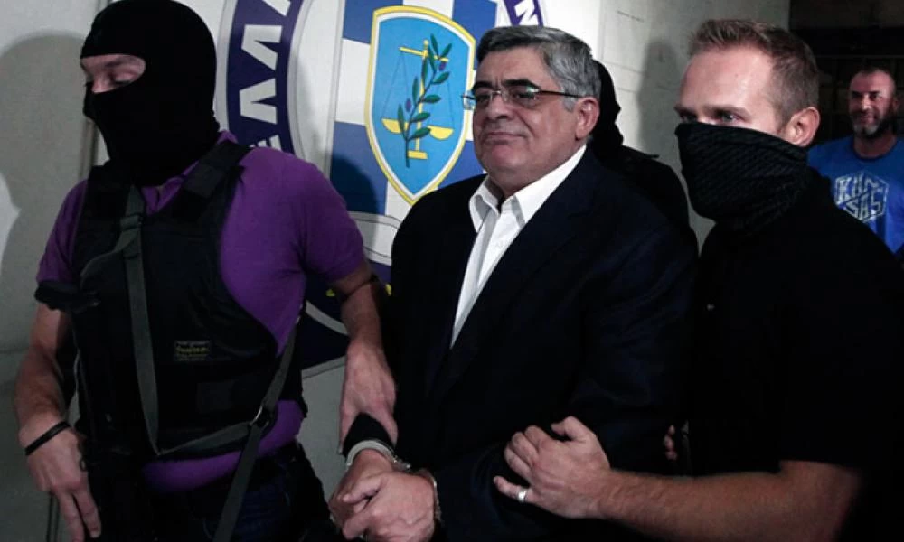 Χρυσή Αυγή: Ιδού το κελί του Μιχαλολιάκου στη Δομοκό - Δείτε βίντεο